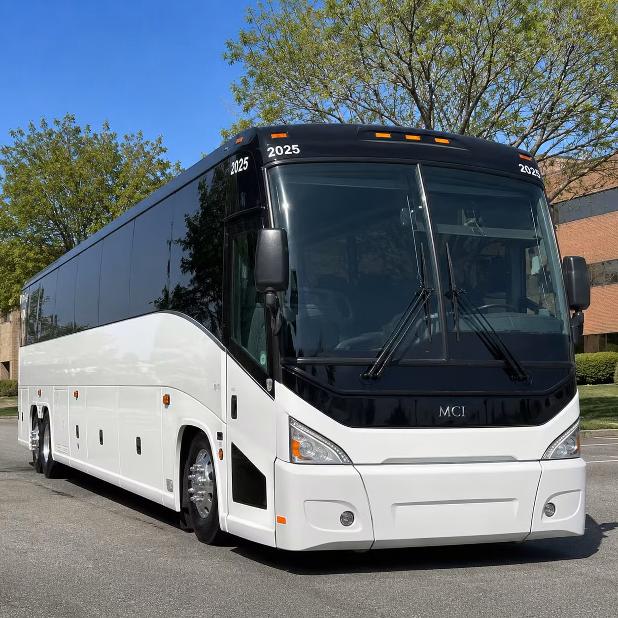 main street armory concerts are better with a private group bus rental