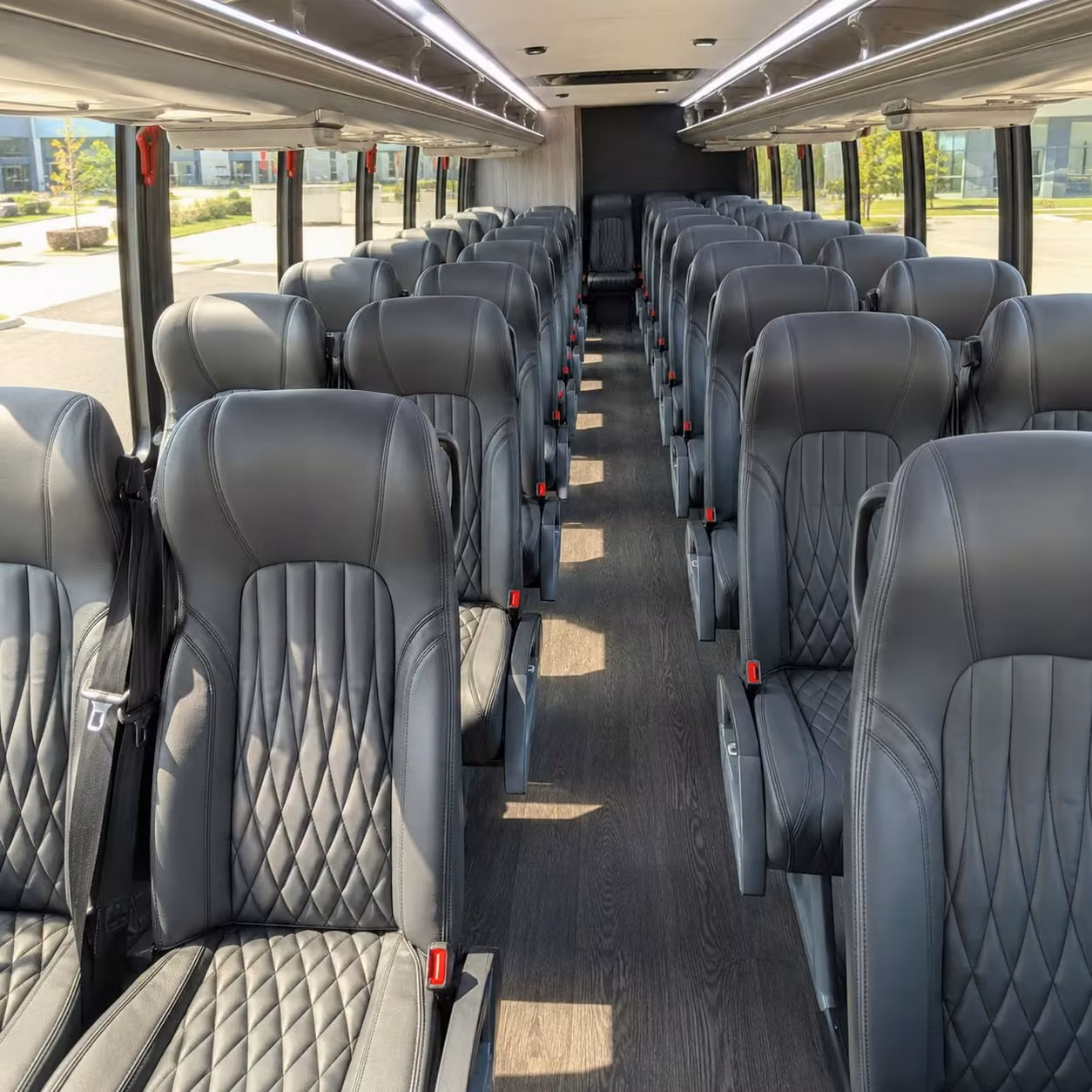 rochester 18 passenger minibus rental